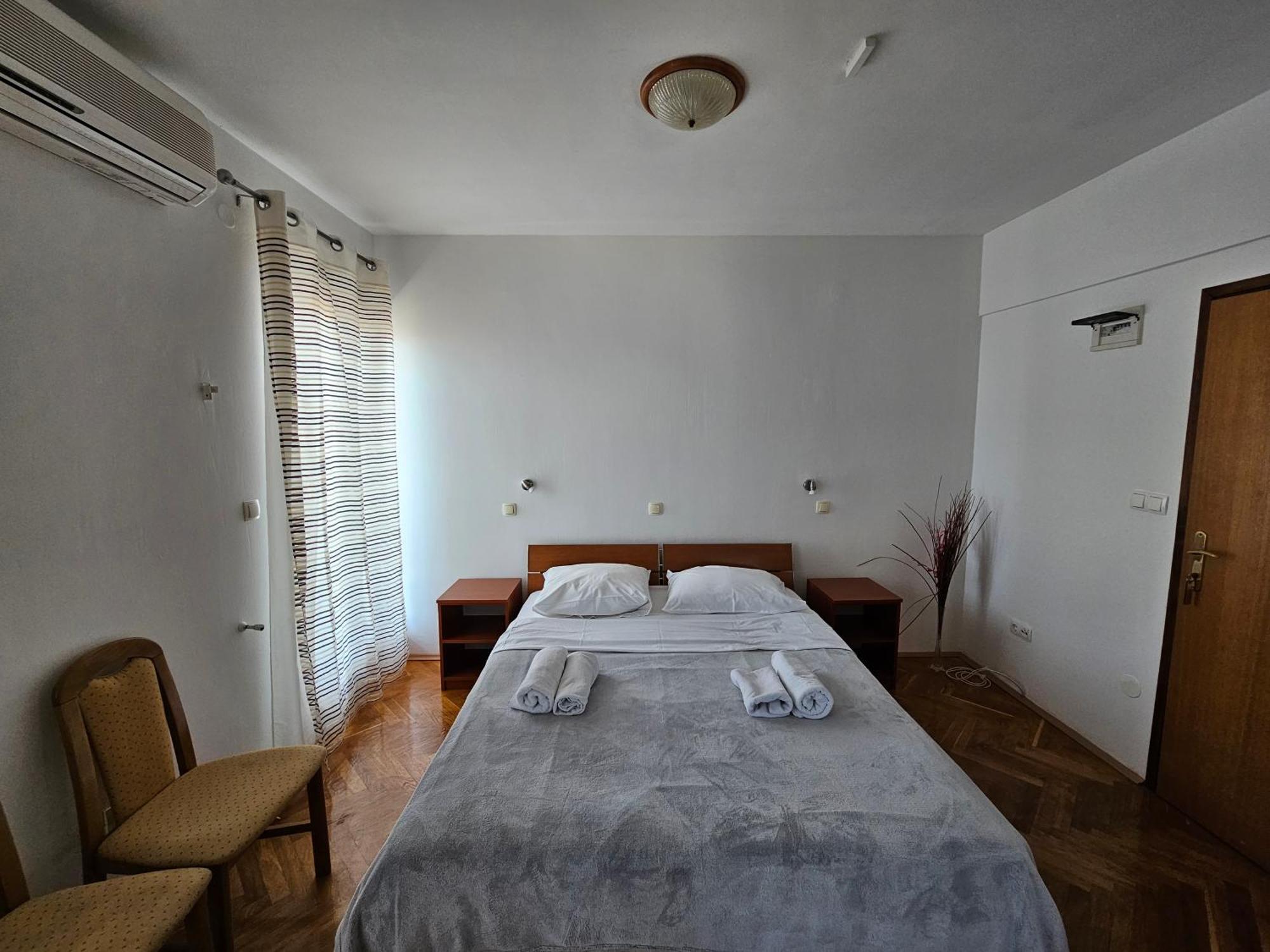 Guest House Mamut Kastela Exterior photo